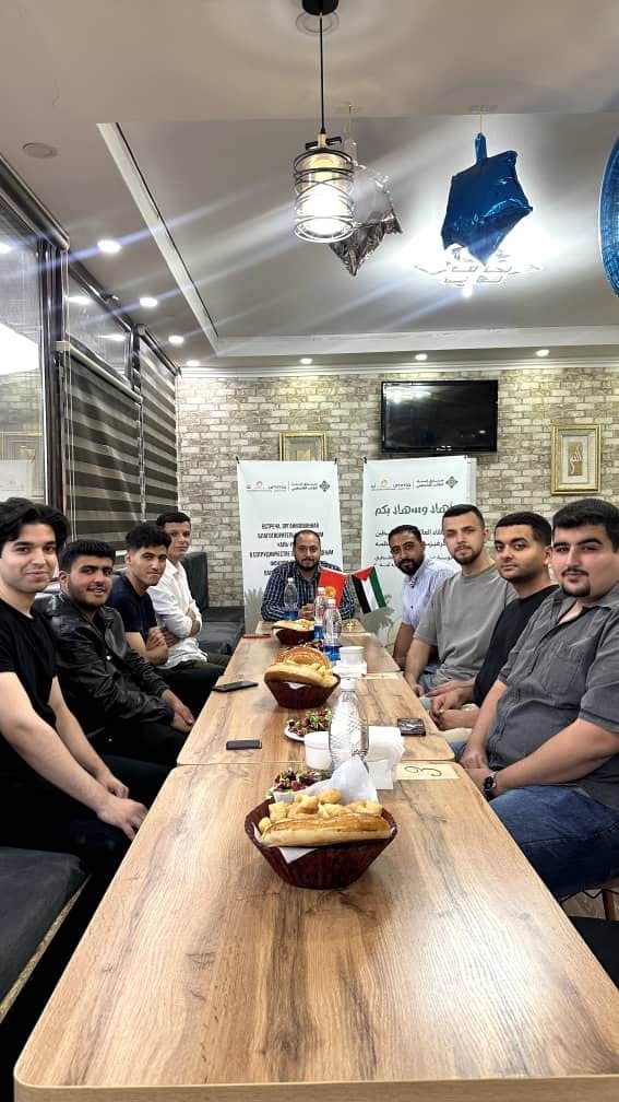 A networking meeting held by the Isnad Foundation with Palestinian students during which it provided a number of financial scholarships